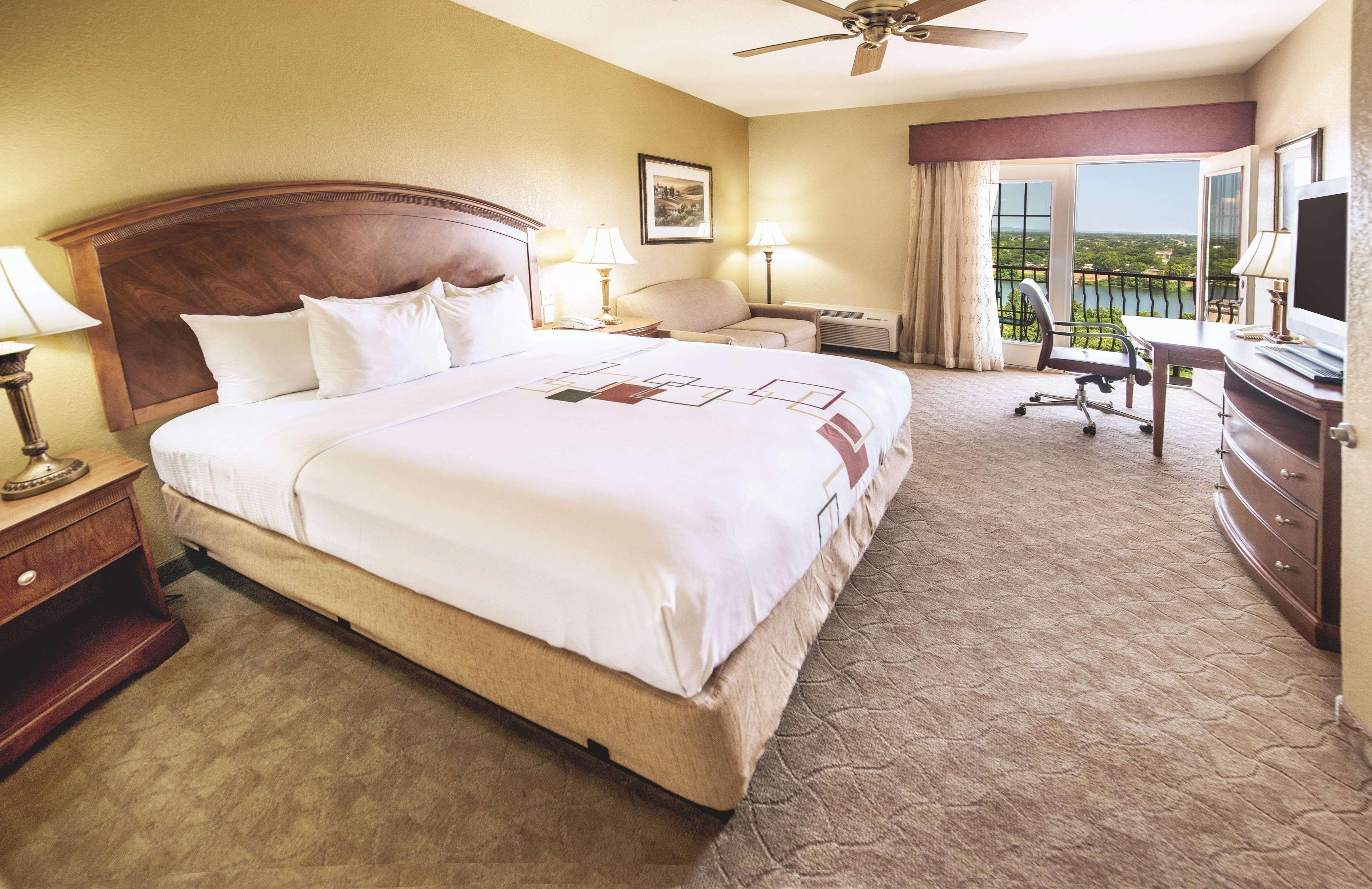 La Quinta By Wyndham Marble Falls Εξωτερικό φωτογραφία