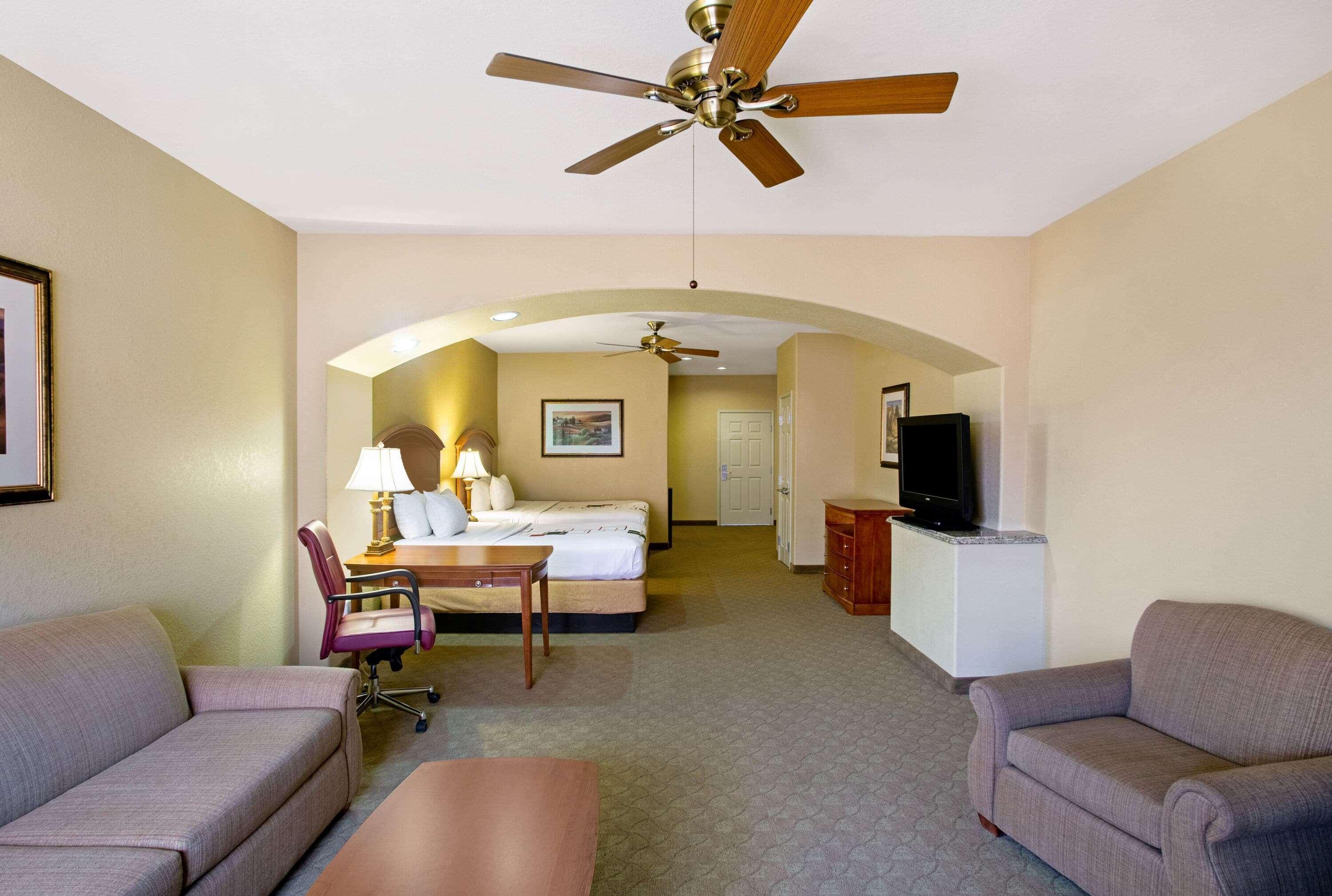 La Quinta By Wyndham Marble Falls Εξωτερικό φωτογραφία