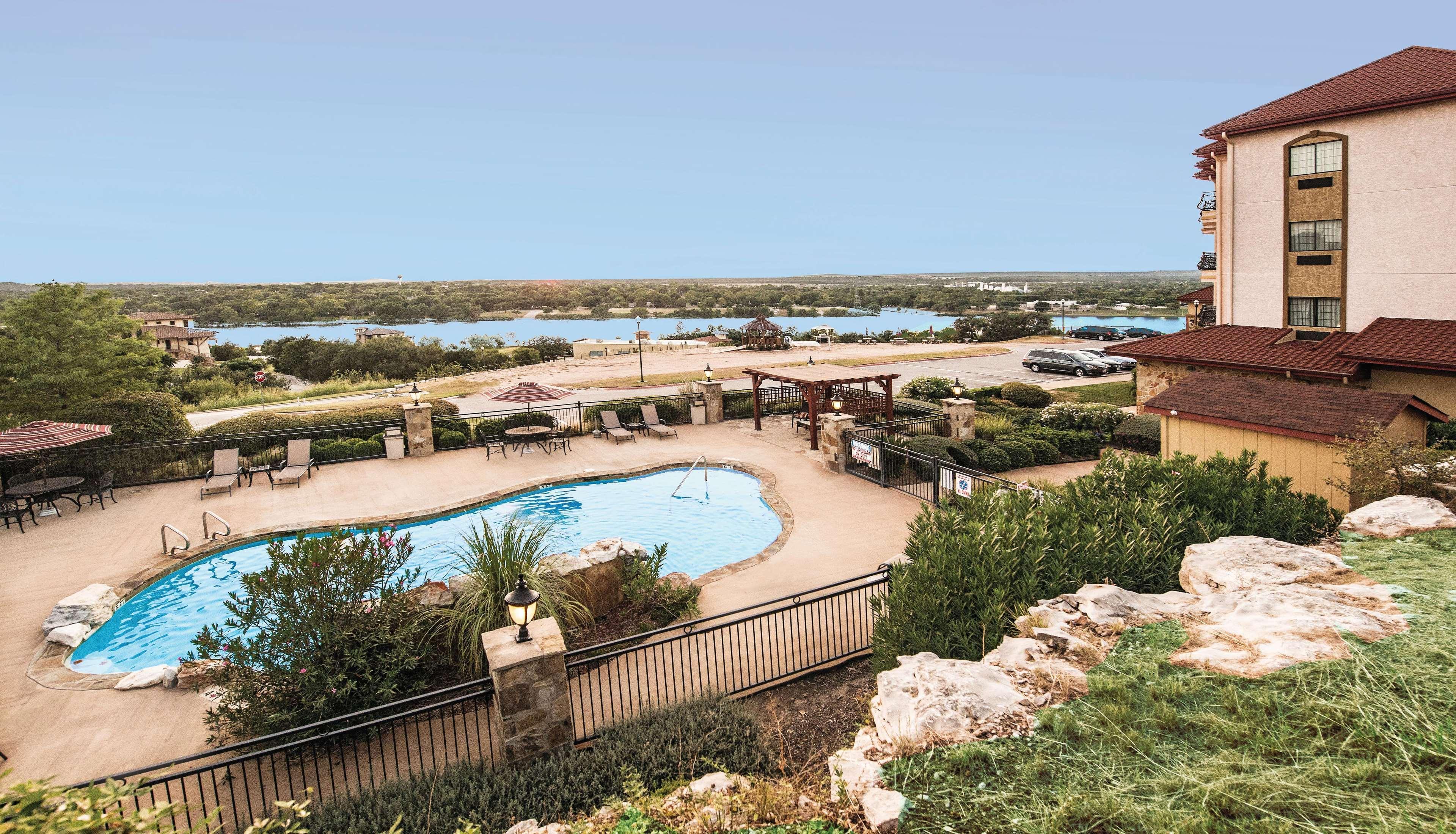 La Quinta By Wyndham Marble Falls Εξωτερικό φωτογραφία
