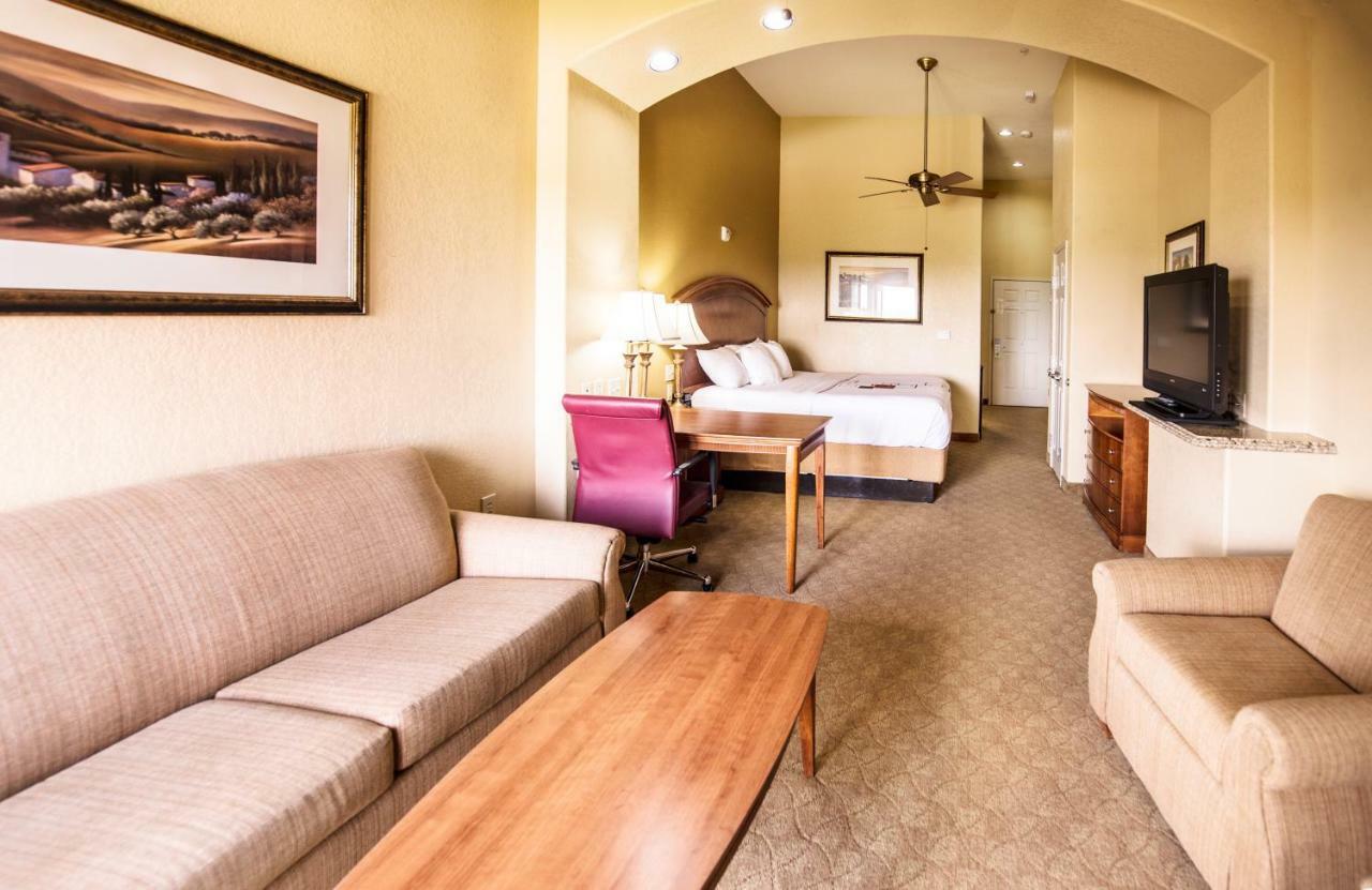 La Quinta By Wyndham Marble Falls Εξωτερικό φωτογραφία